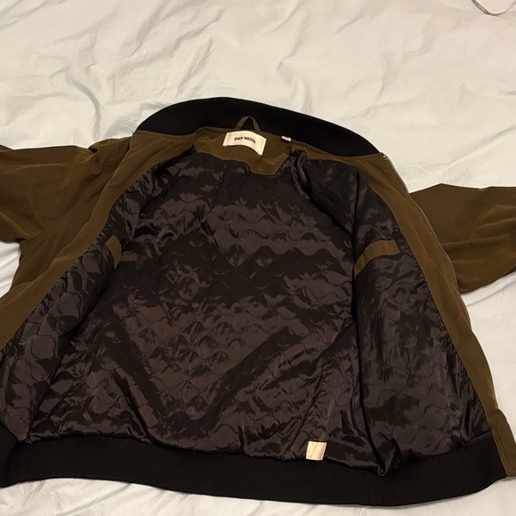 Buck Mason Bomber - Picture 5 of 14